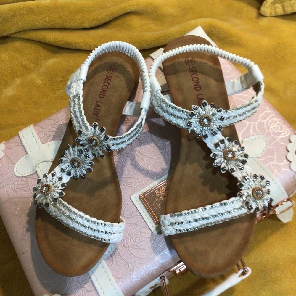 Second Lady shoes